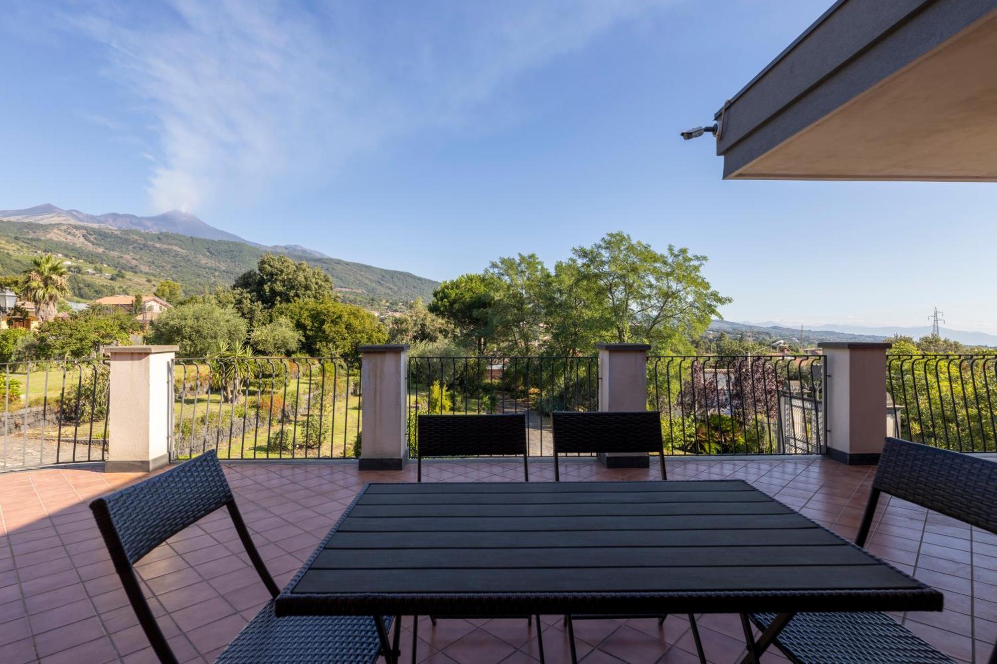 Villa Vulcano, Tra L'Etna E Il Mare Zafferana Etnea Buitenkant foto